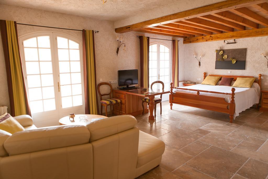 L' Escapade Hotel & Restaurant Le Pradet Dış mekan fotoğraf