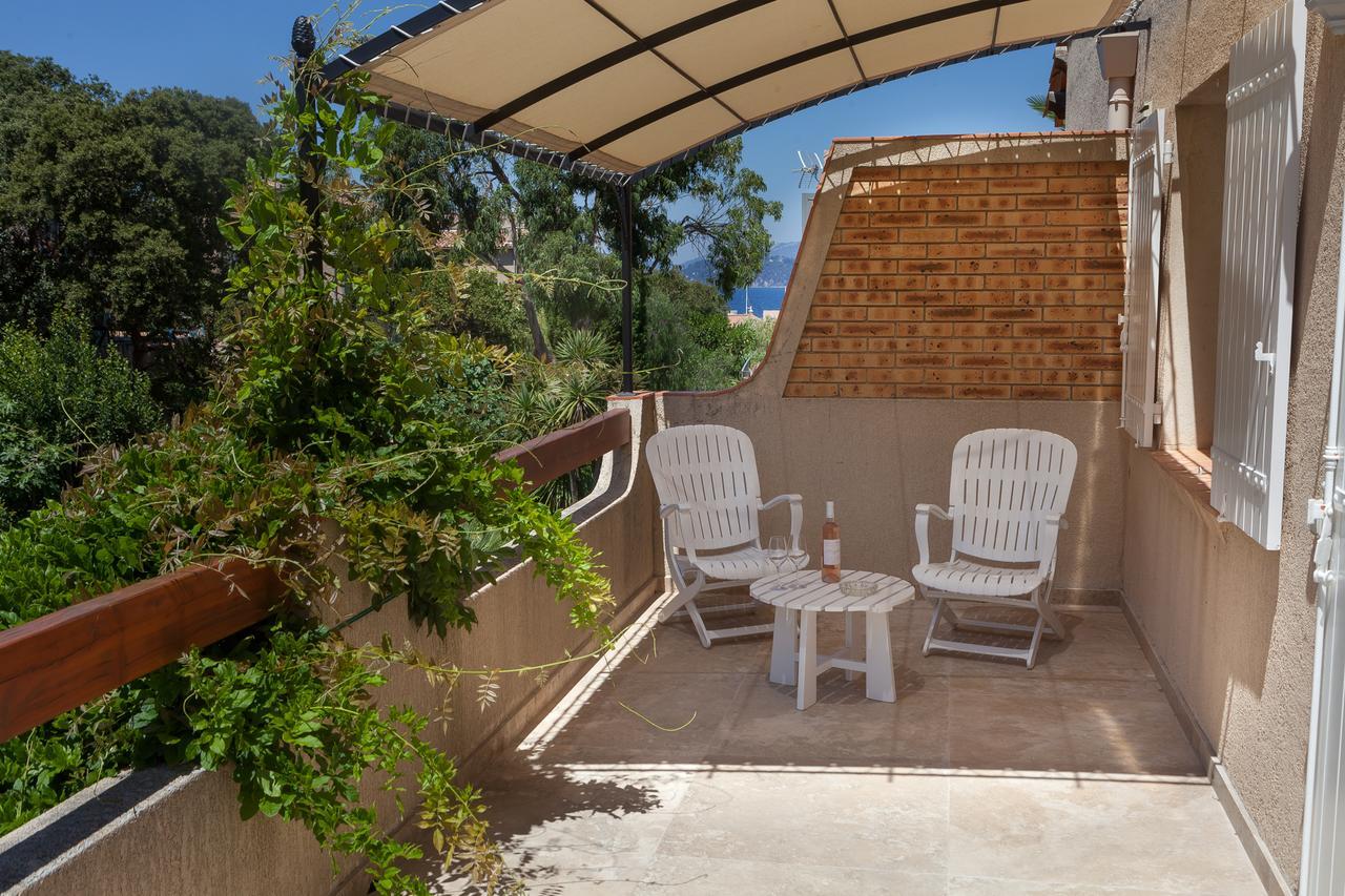 L' Escapade Hotel & Restaurant Le Pradet Dış mekan fotoğraf