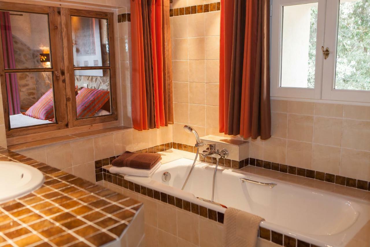 L' Escapade Hotel & Restaurant Le Pradet Dış mekan fotoğraf